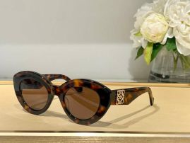 Picture of Loewe Sunglasses _SKUfw51902080fw